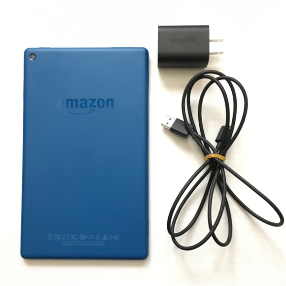 Fire HD 8 Tablet (8" HD Display, 16 GB) - Blue 8th Generation - Picture 3 of 4